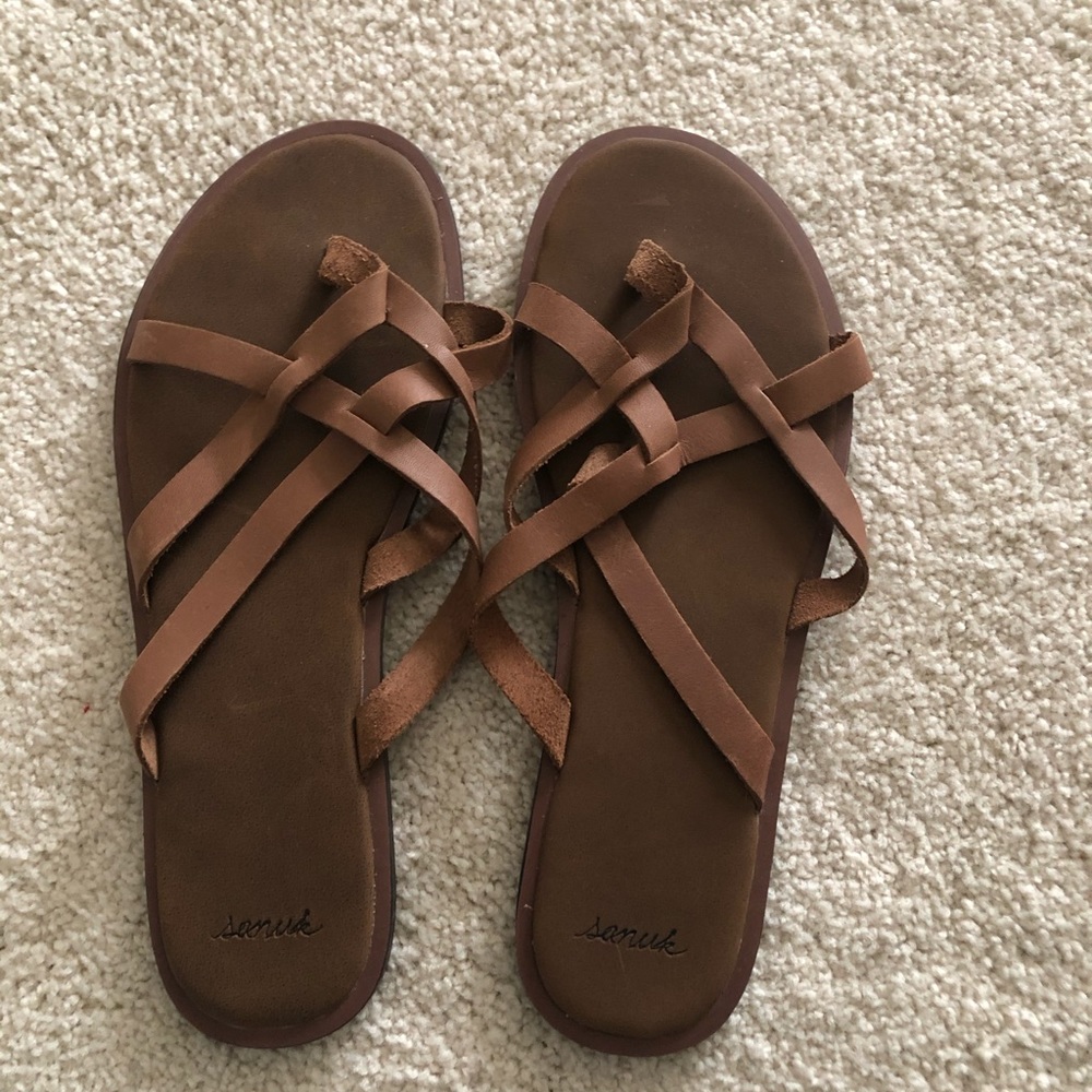 Sanuk Yoga Leather Strappy Sandal - NWOT